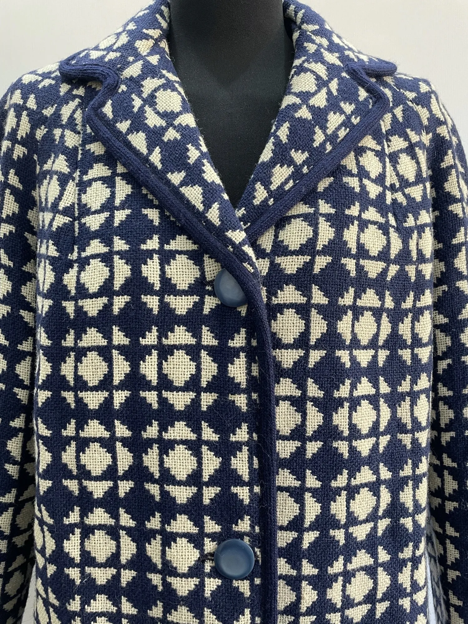 1960s Patterned Wool Winter Coat - Size 16