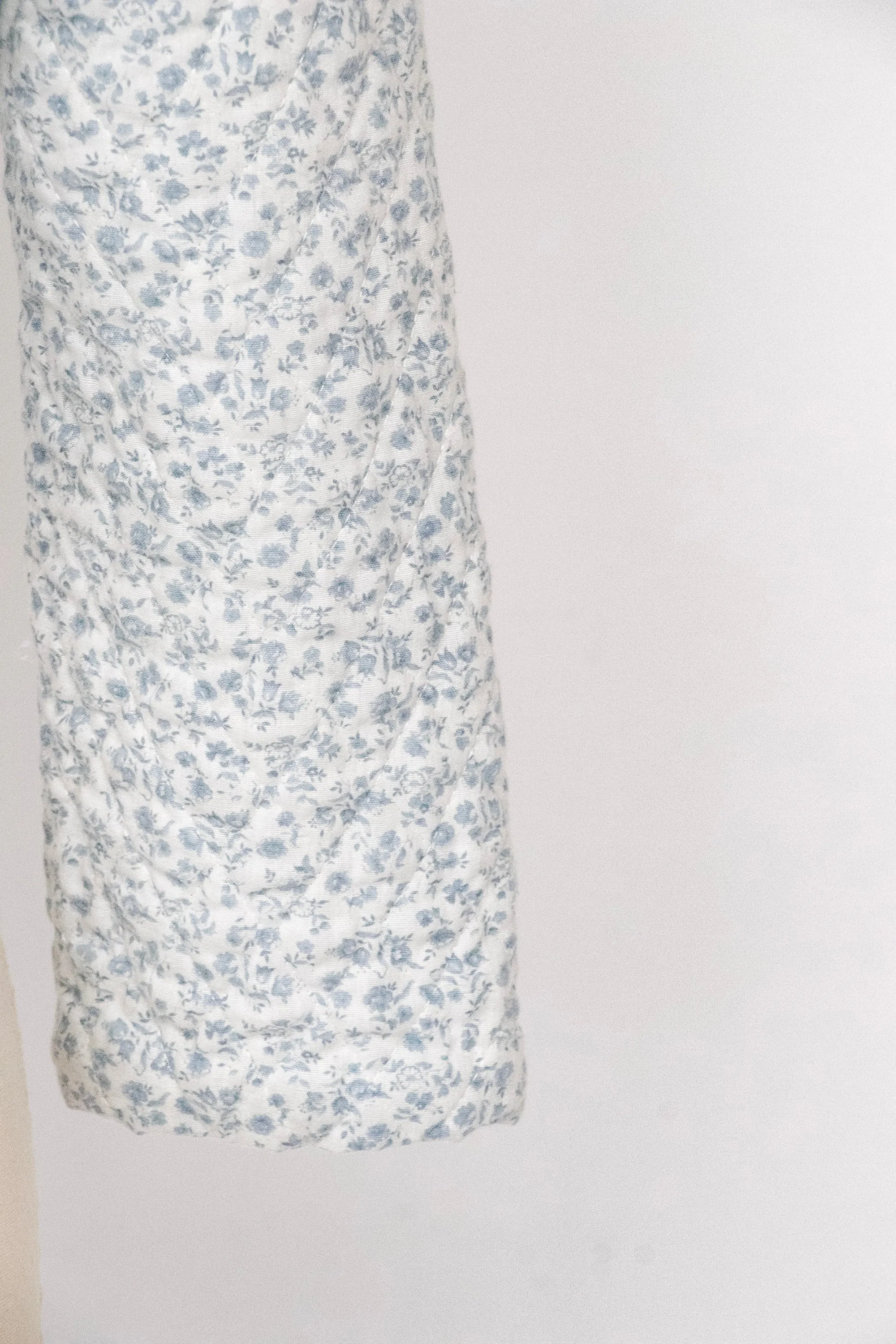 1970s Cropped Quilted Jacket Floral Cotton S