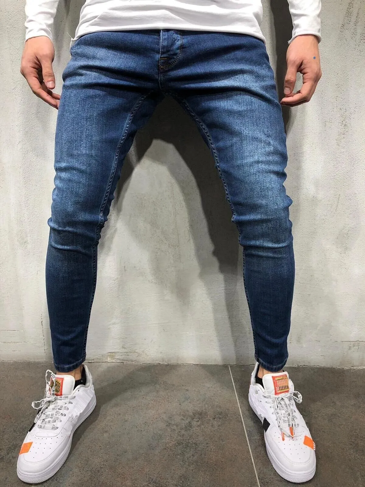 Antonios Classic Slim Jeans