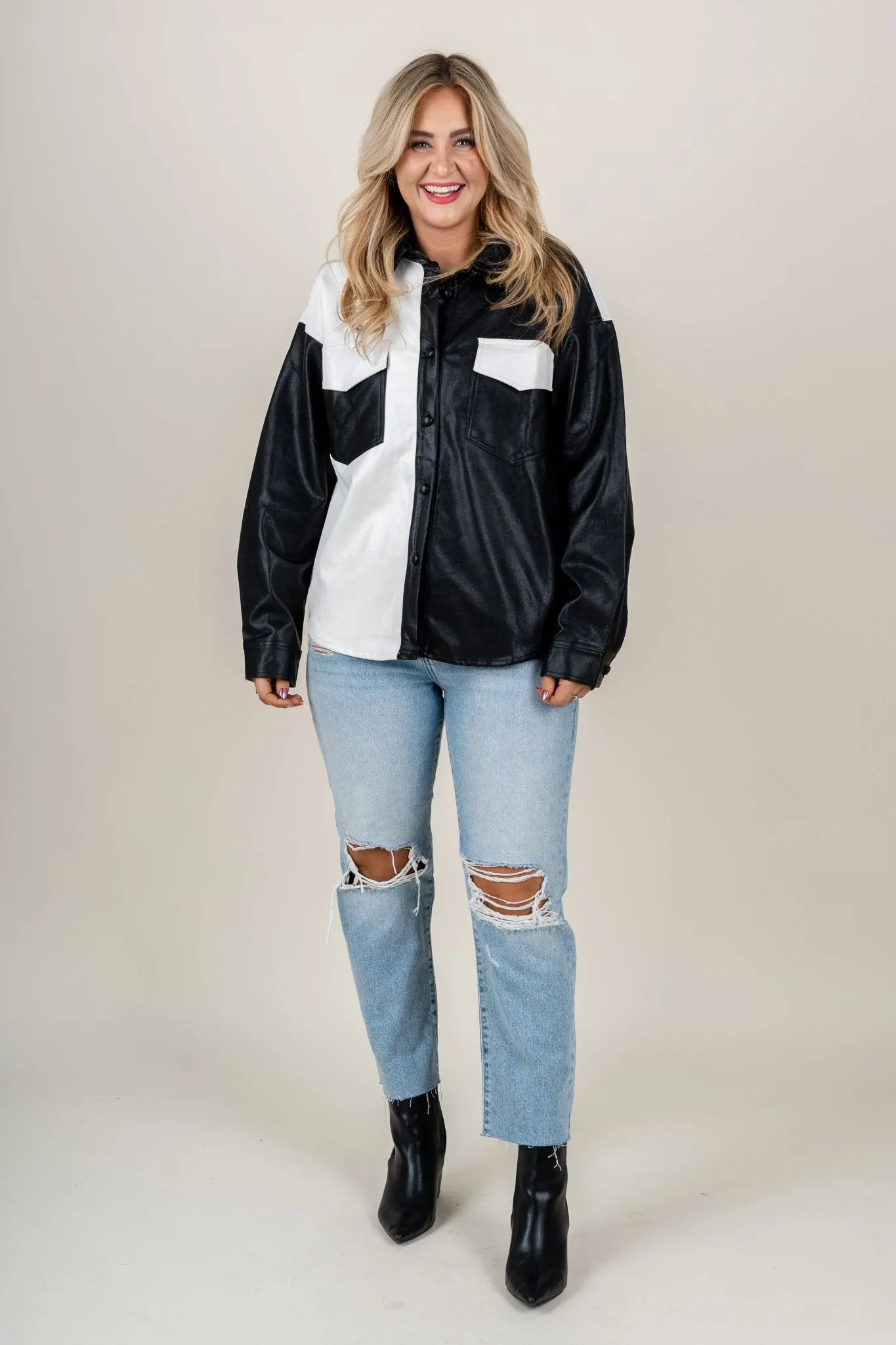 Color block shacket black/white