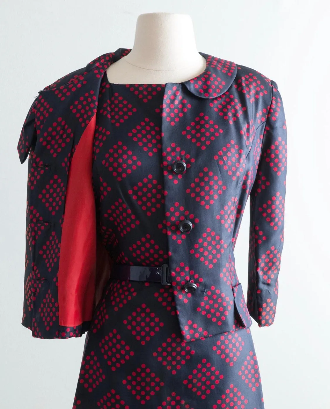 Fabulous 1960’s Saks Fifth Avenue Silk Dress and Jacket Set / Large
