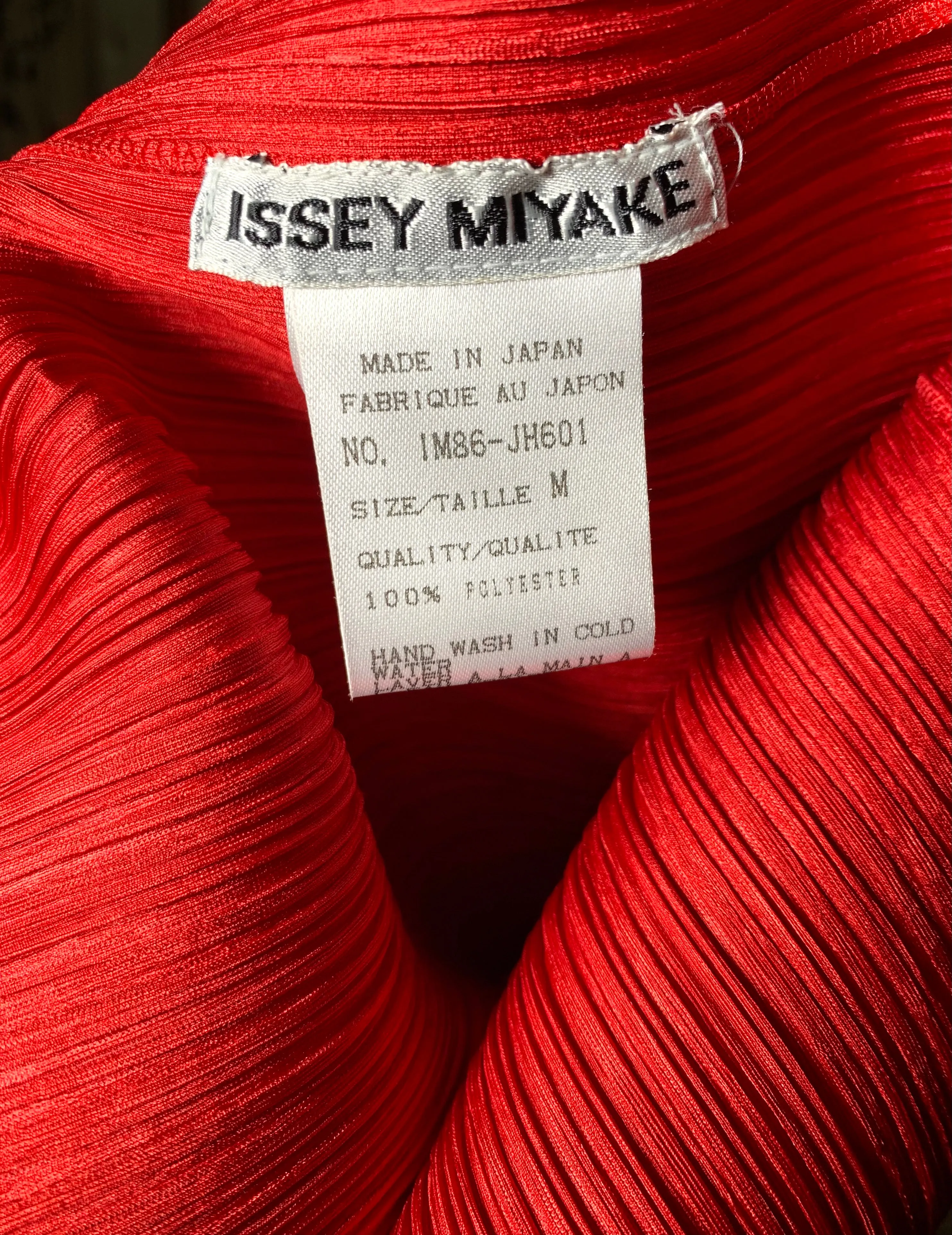 Issey Miyake 2000's Plissé Cherry Red Scoop Neck Dress