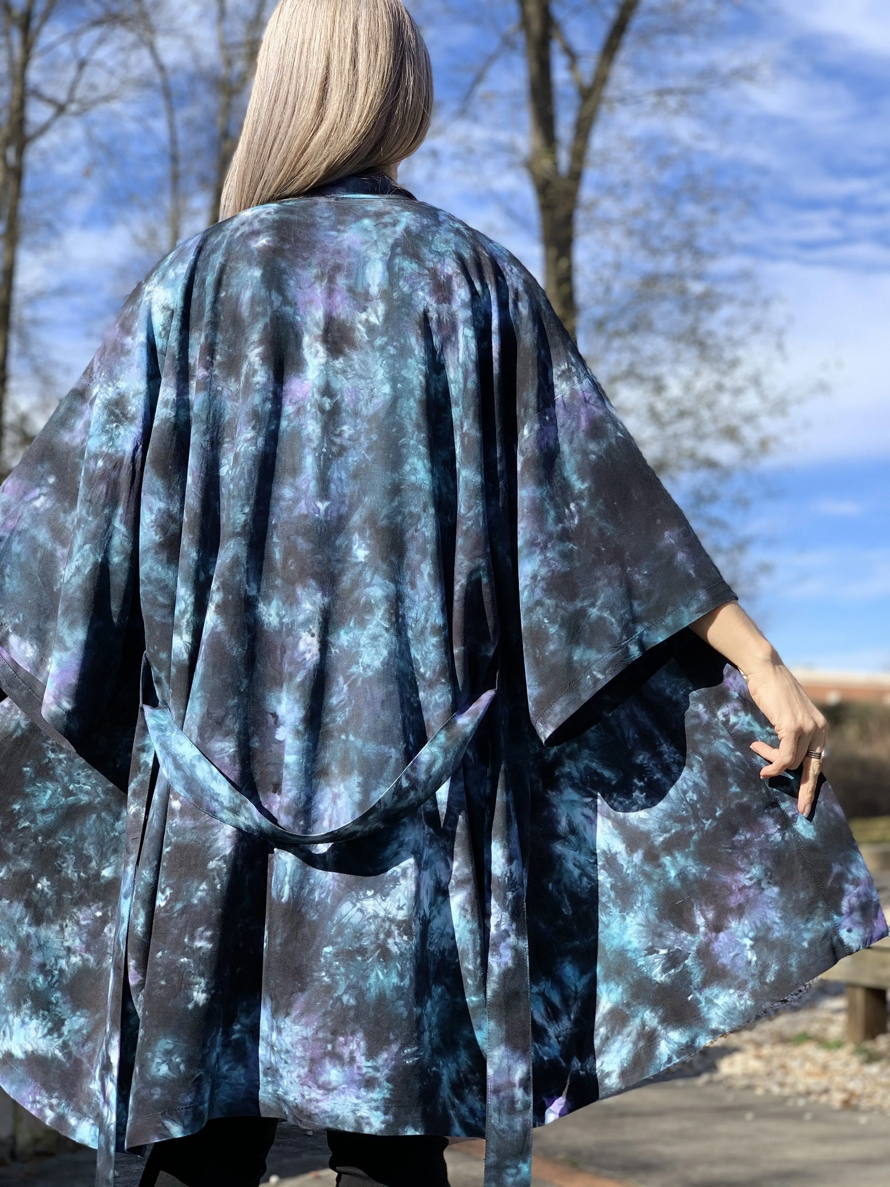 Kimono robe (storm clouds)