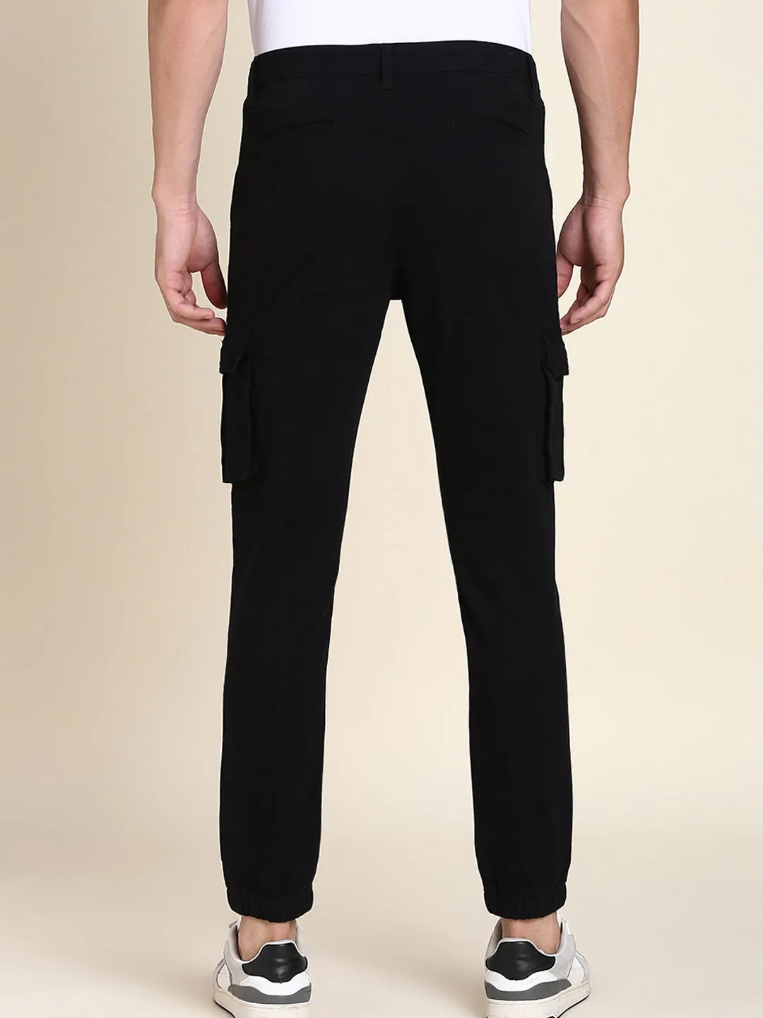 Men's Black Solid Cargo Jogger