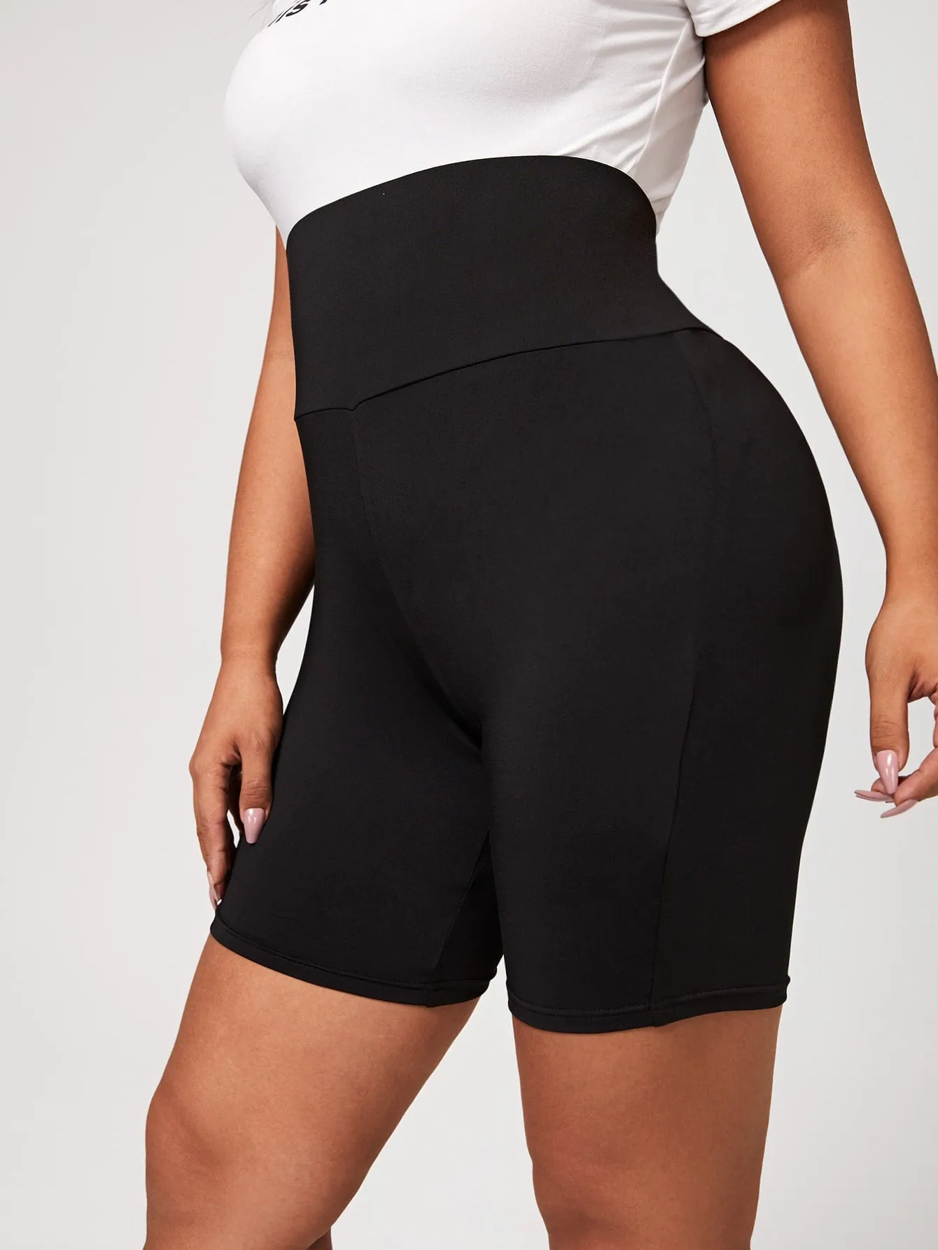 Plain Criss Cross Short Plus Size Leggings