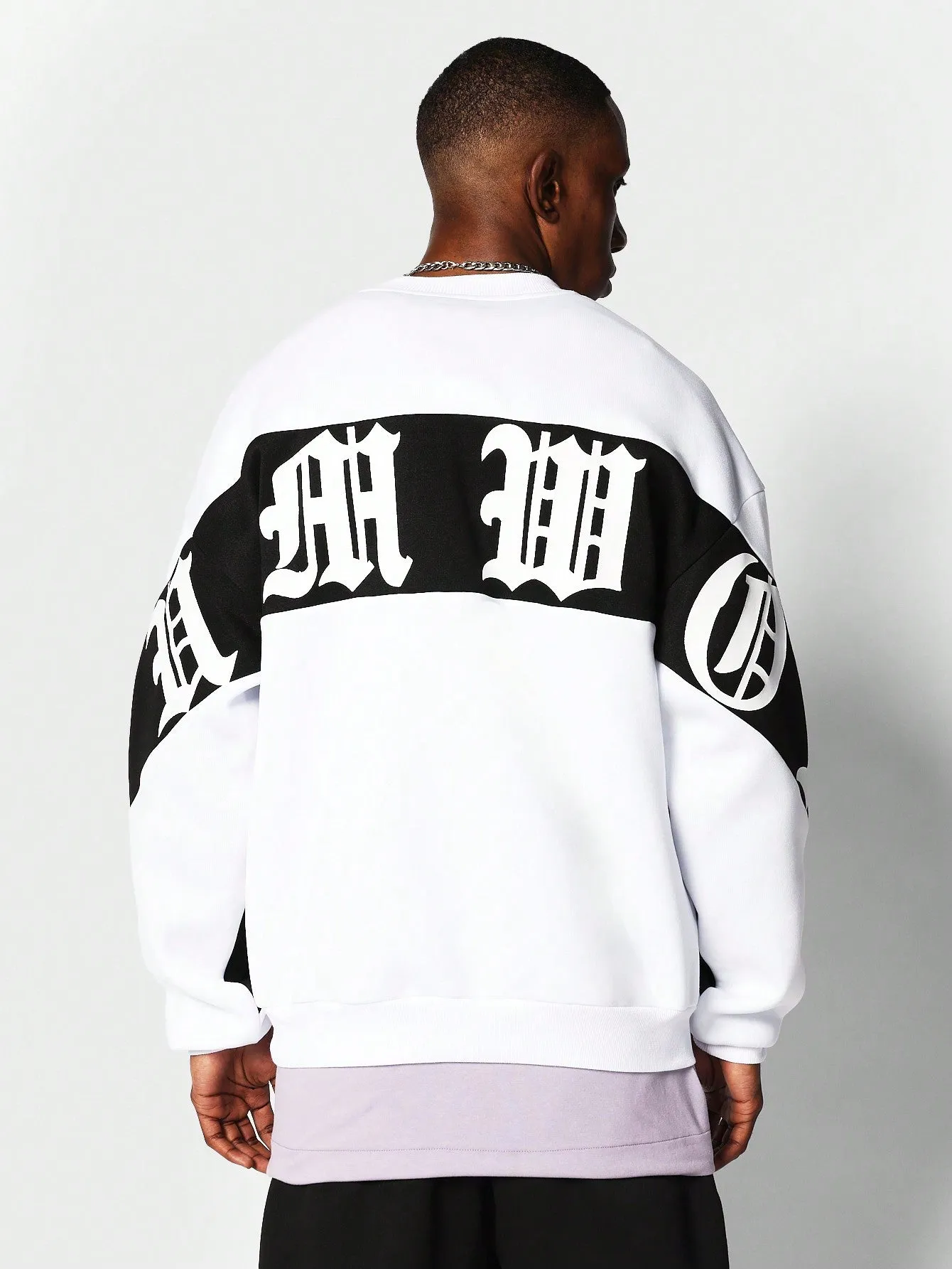 SUMWON Crew Neck Sweatshirt With Back Graphic Print