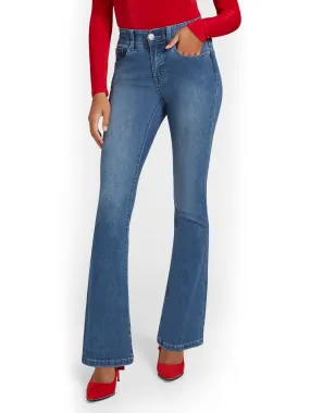 Tall Curvy High-Waisted Bootcut Jeans - Light Wash